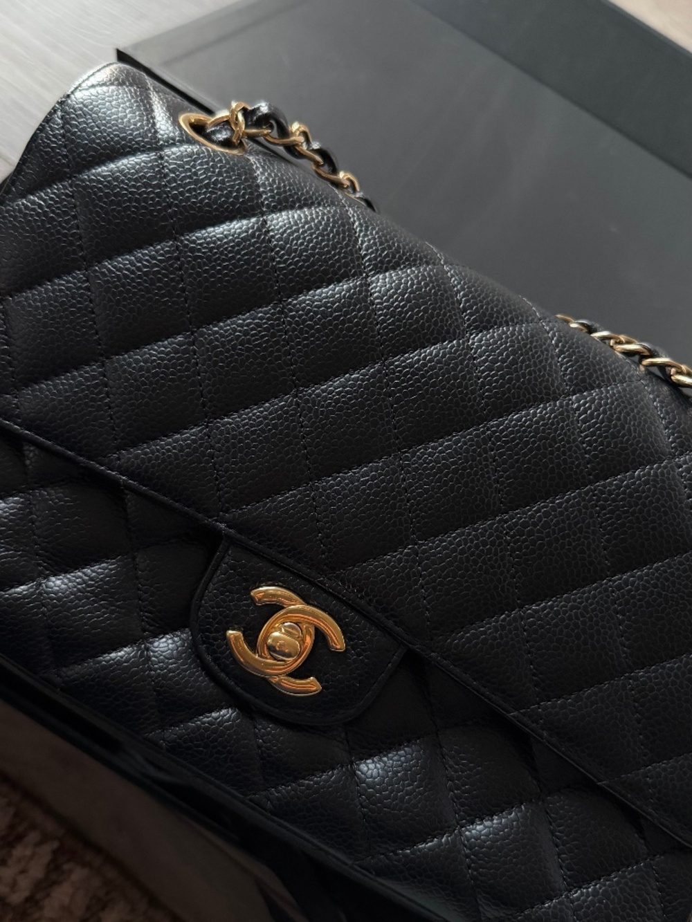 chanel classic double flap medium
